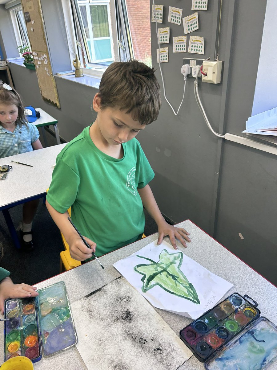 Wye_WPA's tweet photo. We enjoyed a creative afternoon sketching and painting #WatersideArt π π¨ https://t.co/lJ6TjMqfm6