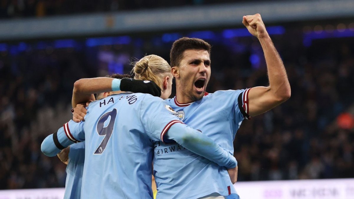 Rodri, Man City dominate UCL team of season!⚽️
-
futpost.com/news/rodri-man…
-
-
-
#manchestercity #soccer #soccergame #premierleague #soccerball #championsleague #UEFA #soccerlife #SoccerPlayer #futpost #FIFA #majorleaguesoccer #soccerpractice