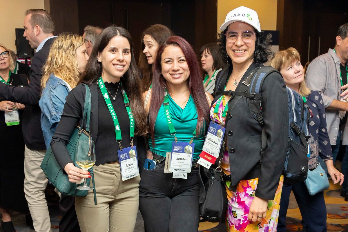 Gransy_sro's tweet photo. ICANN77 is going on! It was nice to meet with you @rociodelaft and Jenifer! Who else is in DC &amp; wanna meet ping me -  @areynosob😉 #ICANN77 https://t.co/9G7W80XPXN