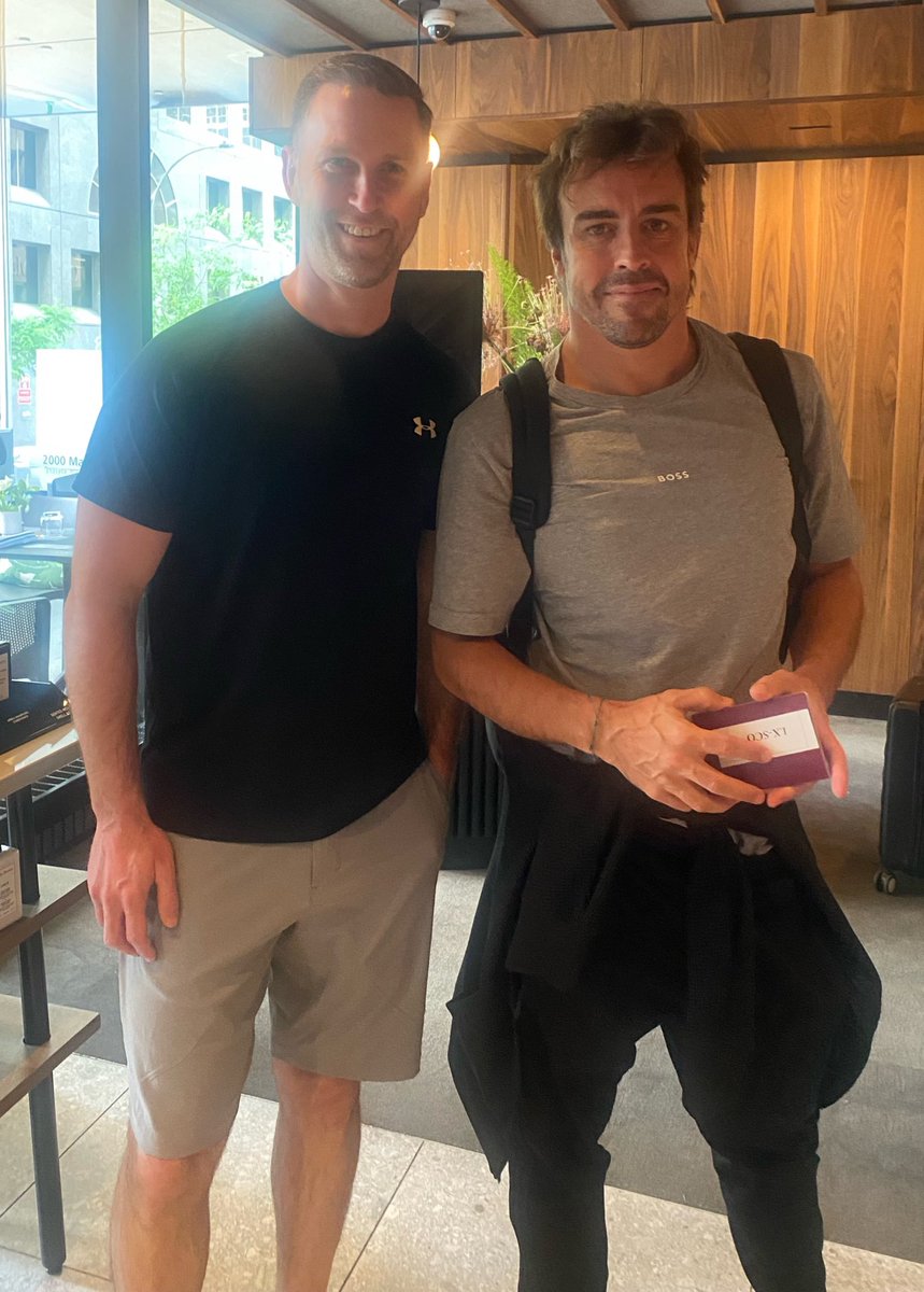 Brad Gushue tweet media