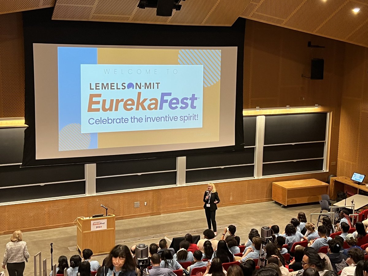 LemelsonMIT's tweet photo. 📸📸 from the EurekaFest Showcase Kickoff!

#EurekaFest2023 https://t.co/cICzG9D5QG