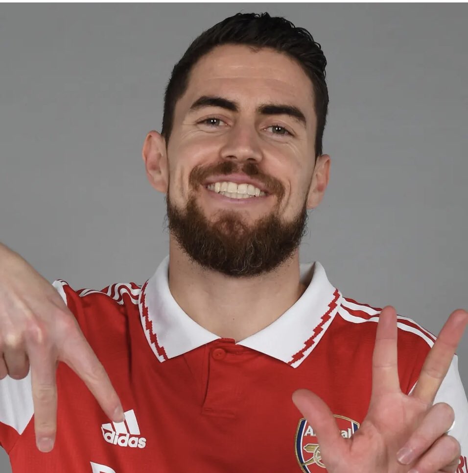 celery_brigade's tweet photo. win a european trophy and then retire at arsenal, it’s a chelsea thing… https://t.co/uR0XldDNru