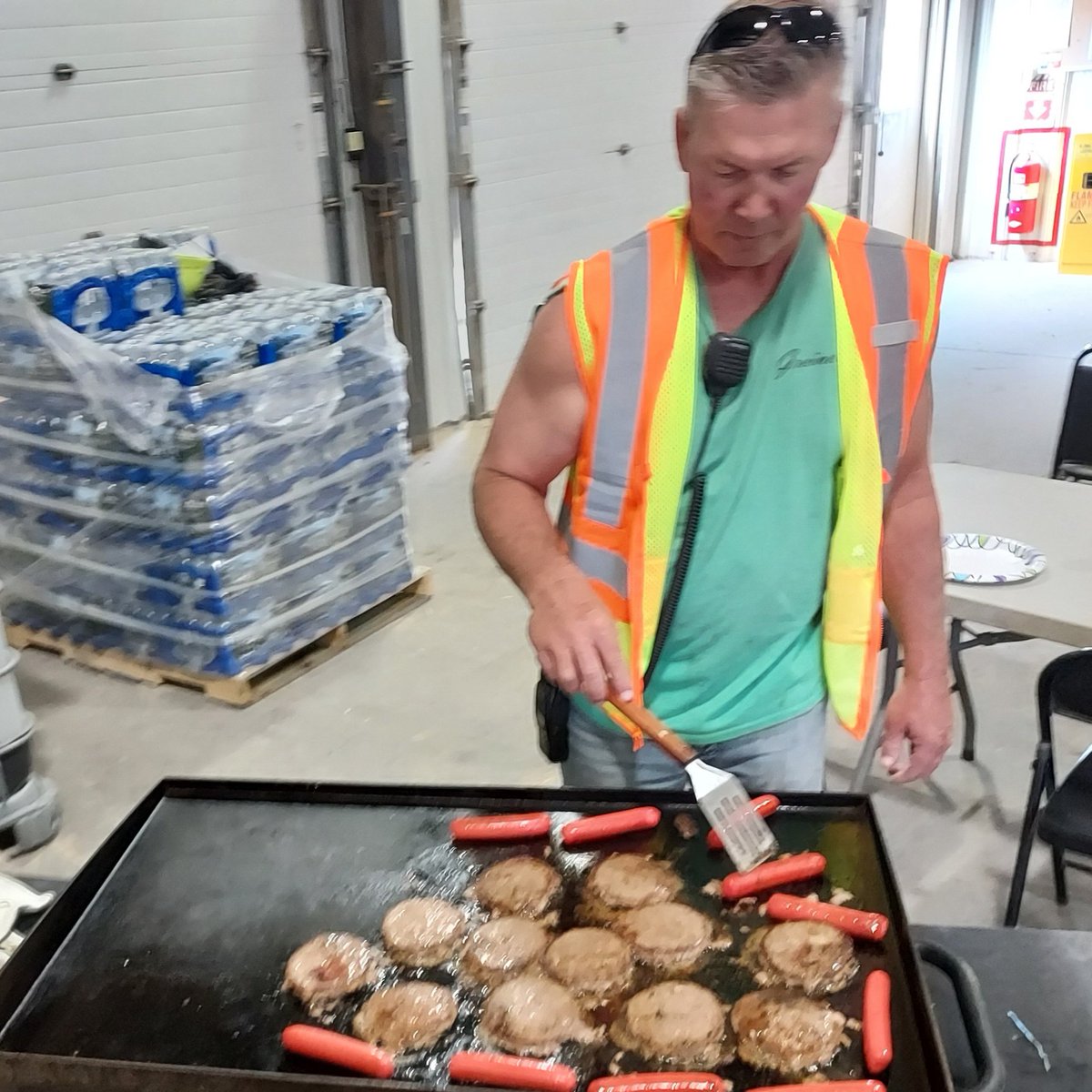 PreferredSands's tweet photo. Our Preferred Genoa team kicked off this 2023 summer a little early with a fun barbecue for National Burger Day and Memorial Day! Next up, some fun in the sand! https://t.co/AQcYW04fN6