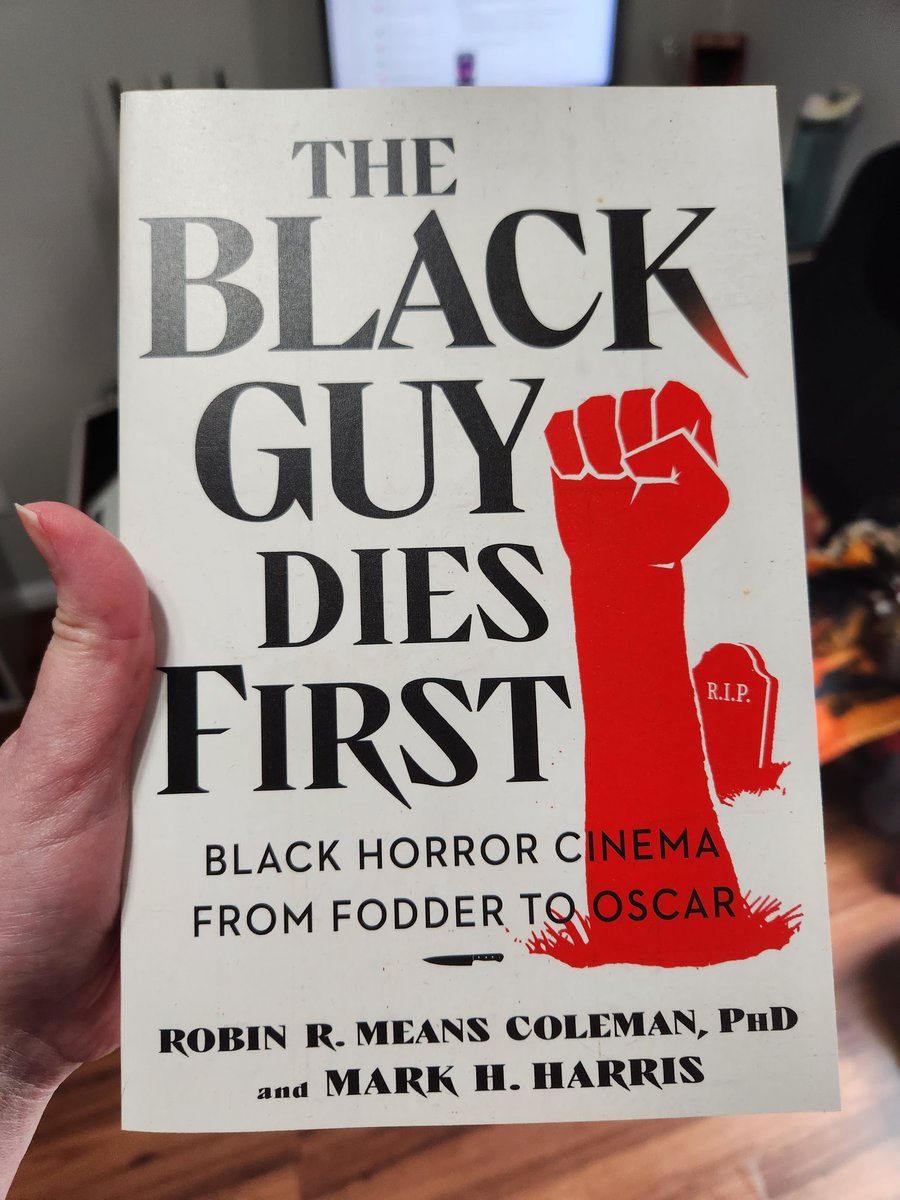 Meagan Navarro tweet media