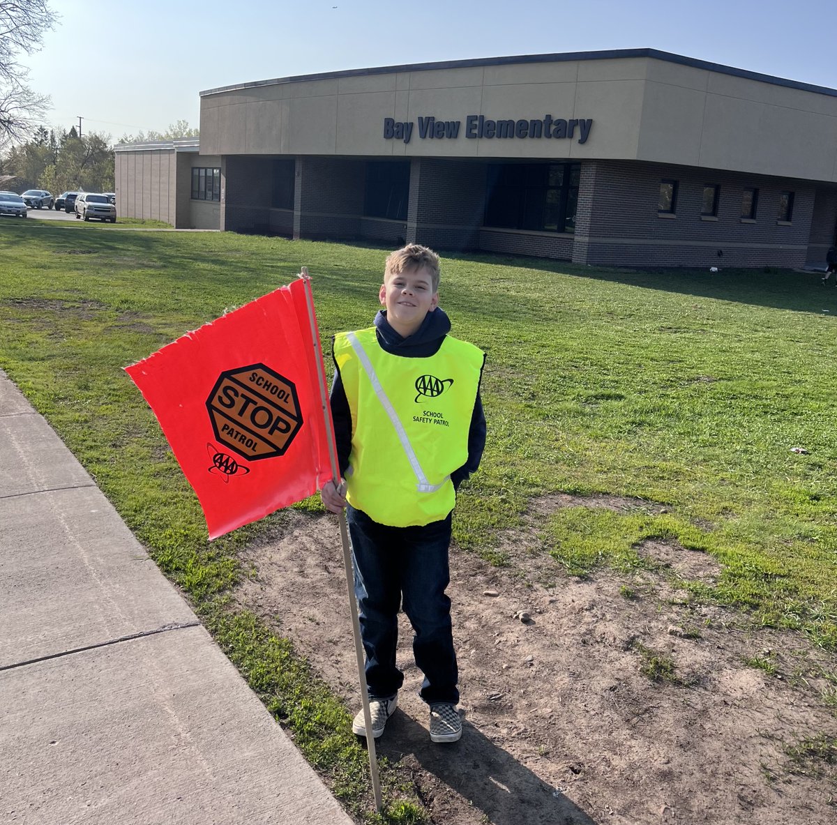 ProctorRails's tweet image. Congratulations to Everett of Bay View Elementary for receiving the State AAA School Safety Patroller of the Year Award! 🥇💚#RailStrong leader!   See the News Release for more details on this award. 👀⬇️