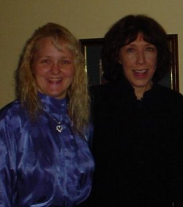 LisaMcCormickNJ's tweet photo. With the hope of saving the world &amp; reviving the American Dream, I suggest that we #ReverseReaganomics, #OutlawBribery &amp; #ThinkBeforeVoting  Americans must rise to the responsibility of citizenship!

@LilyTomlin @Janefonda @SusanSarandon @timdevine001 @TheBonnieRaitt @ninaturner https://t.co/ZQIB7g73rc