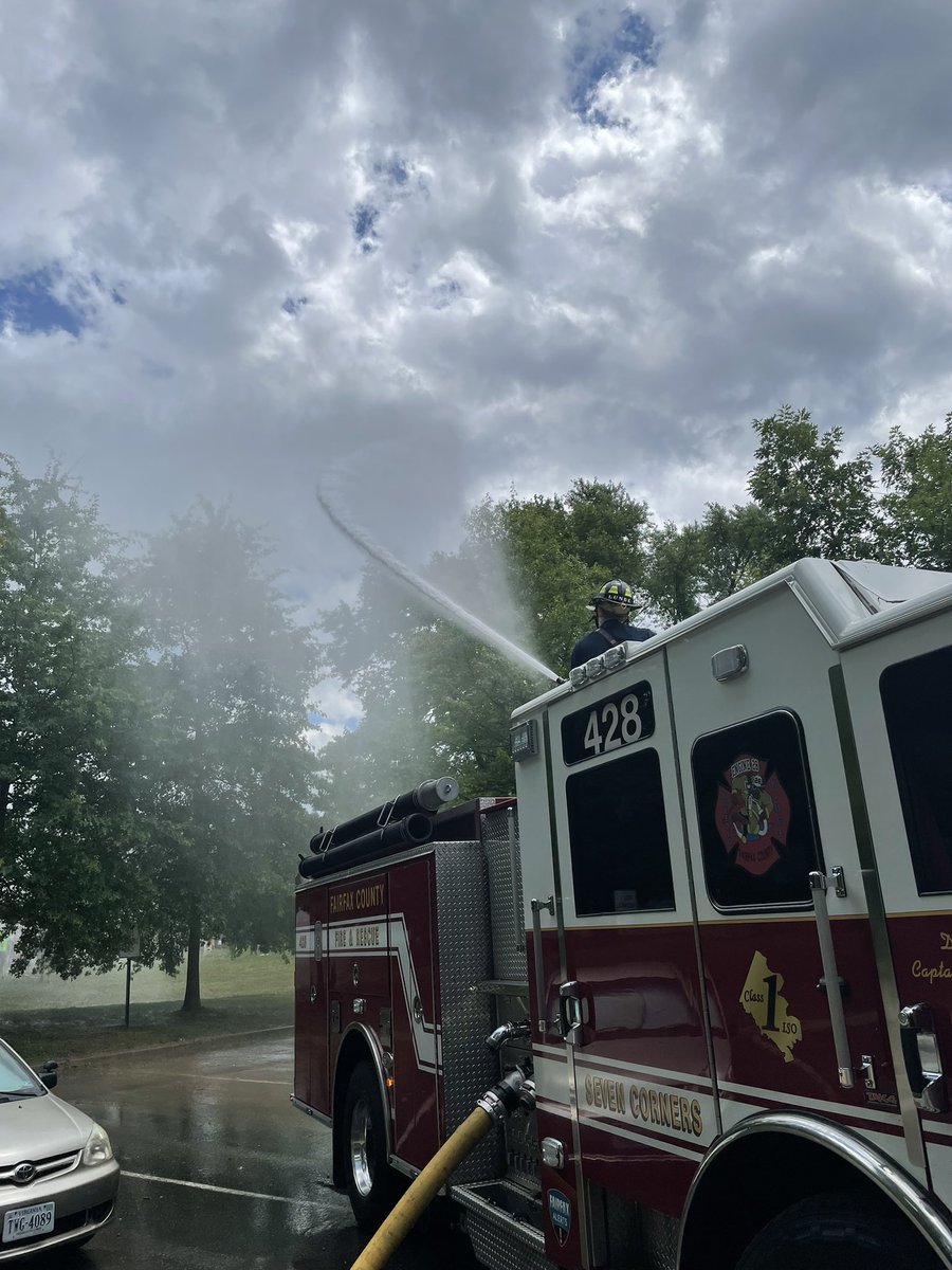 Tim Scesney tweet media