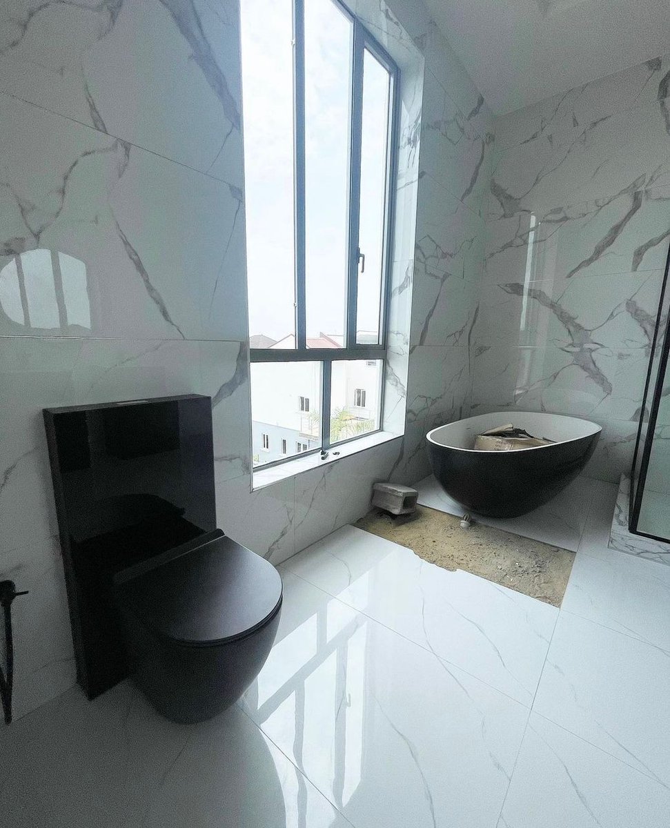RAPPERmentor's tweet photo. 6BEDROOM CONTEMPORARY FULLY DETACHED DUPLEX FOR SALE. 

📍Location: Osapa London Lekki 
📌Price: N800M Negotiable

EFCC chairman he's in London chef Dammy BDCs, ganduje bobrisky Arya Star, INEC, Kaffy Biafra Sean tizzle Arthur Nzeribe Ben Bruce Fabrizio Poco Lee
@TrafficChiefNG https://t.co/VPRRNYww52
