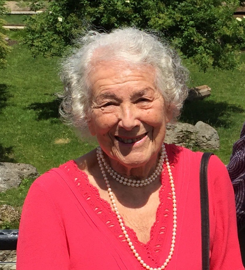Happy memories of the wonderful #JudithKerr100 whose centenary it is today!  Much missed but still cherished ❤️ Thank you Judith for so many stories and so much fun. Here’s to you 🐅 🍷<a href="/HarperCollinsCh/">HarperCollins Children's Books</a>