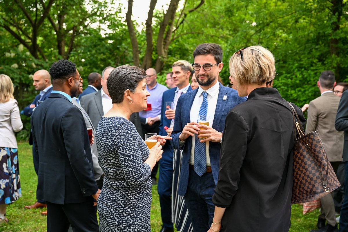 Chargée d'Aff. Sophie Karlshausen hosted a successful reception to celebrate #PrideMonth and share 🇧🇪+🇺🇸 policies protecting #LGBTQI+, with guest of honor @glifaa Pres. Lucia Piazza and a mix of diplomats, staffers, think-tankers & activists to foster LGBTQ+ rights & inclusivity.