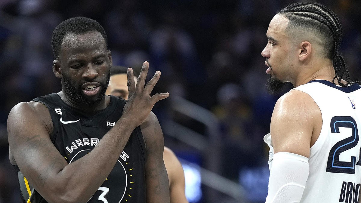 JazzLead's tweet photo. Time for these two to team up in Utah https://t.co/LrbOWwCafL