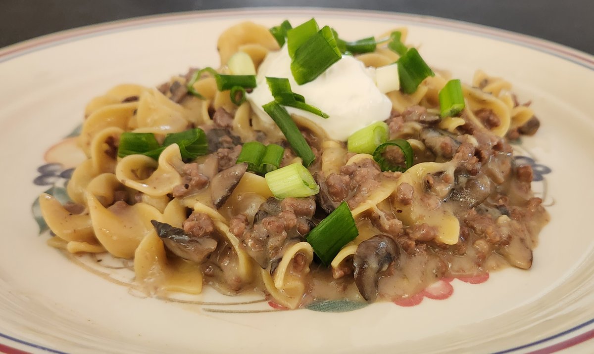 DMcPhail's tweet image. Right now I&apos;m 4th in my group, can you help boost me back up? 

AUTHOR SPOTLIGHT - DANIELLE ACKLEY-McPHAIL especbooks.wordpress.com/2023/06/14/aut… via @eSpecBooks 

favchef.com/2023/danielle-…

#FavoriteChef2023 #especcooks #fromtheespeccafeteria #FoodieForTheWin