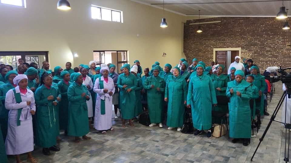 Believers_sa's tweet photo. Affirmation -Appointment service highlights of Archbishop Frans Dhlamini from Praise God Healing Ministry led by Archbishop Prof MM Tshabalala, stay blessed.

#ConquerorsThroughHim
#zion
#Believersinchrist https://t.co/AyrjRJDXaK