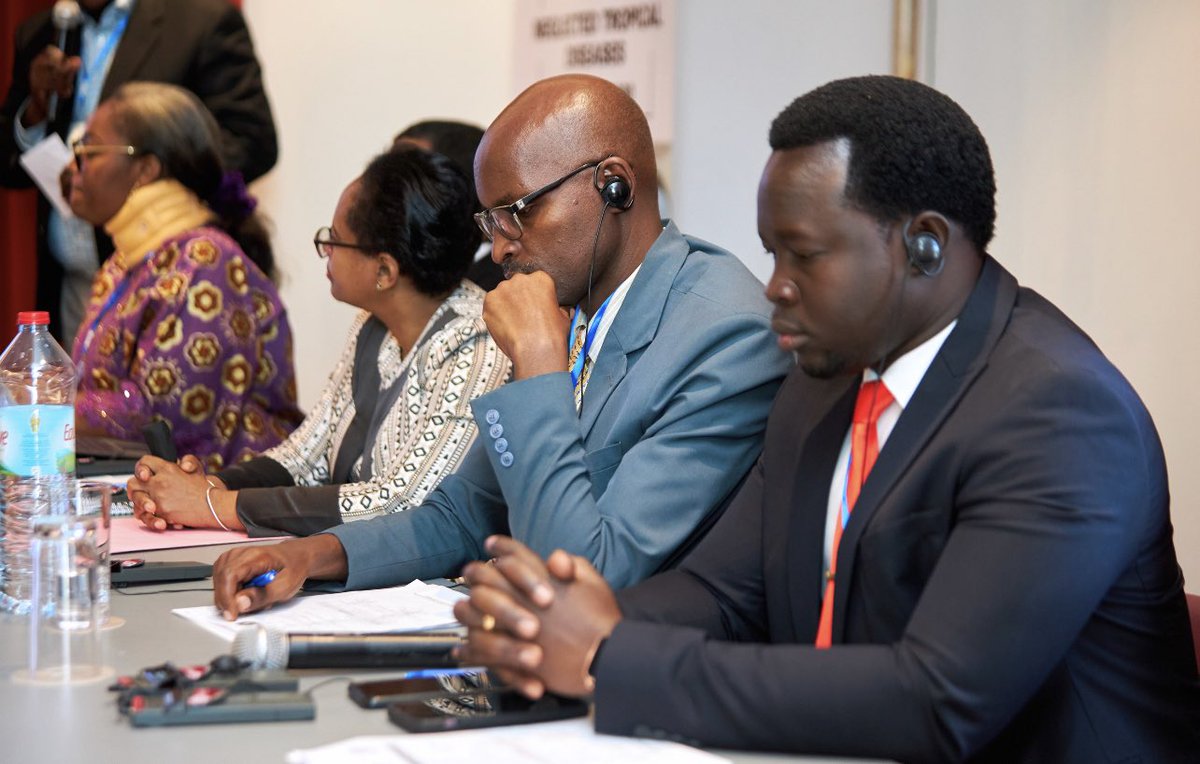 SpeakUpAfrica1's tweet photo. Les expert.e.s de l’@_AfricanUnion ont appuyé l’adoption du mouvement #NonauxMTN lors des recommandations formulées pour l’appropriation du cadre continental en vue de renforcer la lutte contre Maladies Tropicales Négligées (MTN) en Afrique ! 

🔗 : https://t.co/xiW3Ik0tO6 https://t.co/ItQqeAz1O9