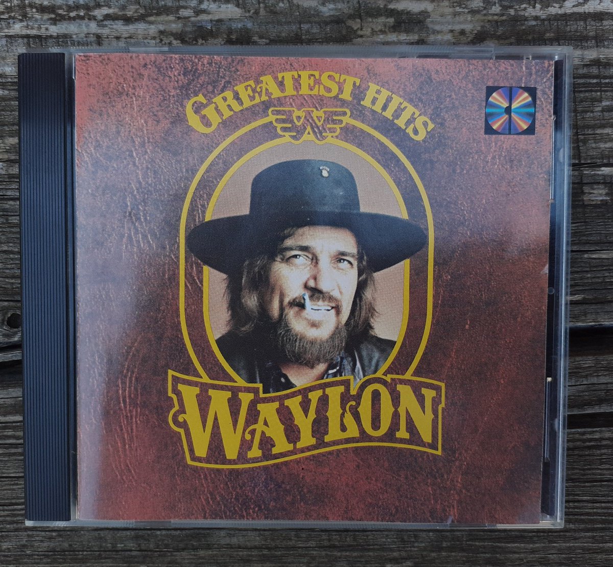 #WaylonWednesday 
#np Greatest Hits 🌞🍺