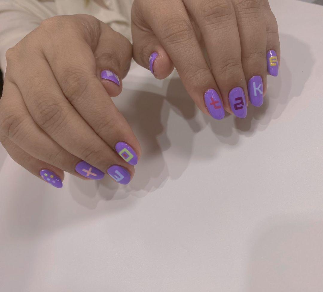 journalin's tweet photo. #TakeTwoByBTS nail art by Beaurself 💜 #TakeTwo_FESTAPARTY https://t.co/SA8k9wIDZ9
