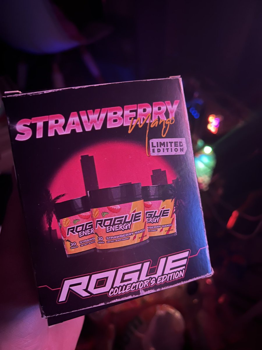 Got my batch of limited boxed Strawberry Mango. Can’t wait to give it a taste later~ #RogueEnergy #PoweredUp