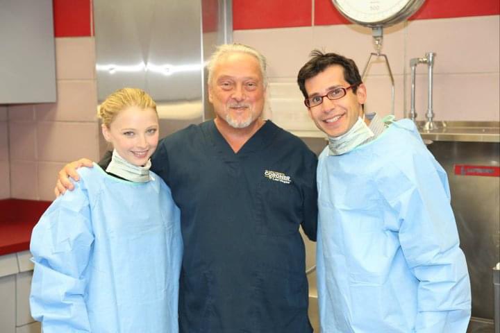 CSILoveYouPod's tweet photo. Pictured here with forensic pathologist Dr. Gary Telgenhoff, an invaluable resource to us for nearly two decades… and the delightful and game @lisabones2! Hear stories from our morgue research trips when you relisten to CS, I LOVE YOU… all episodes now streaming!
#csi #csivegas https://t.co/lKRgsLi3wE
