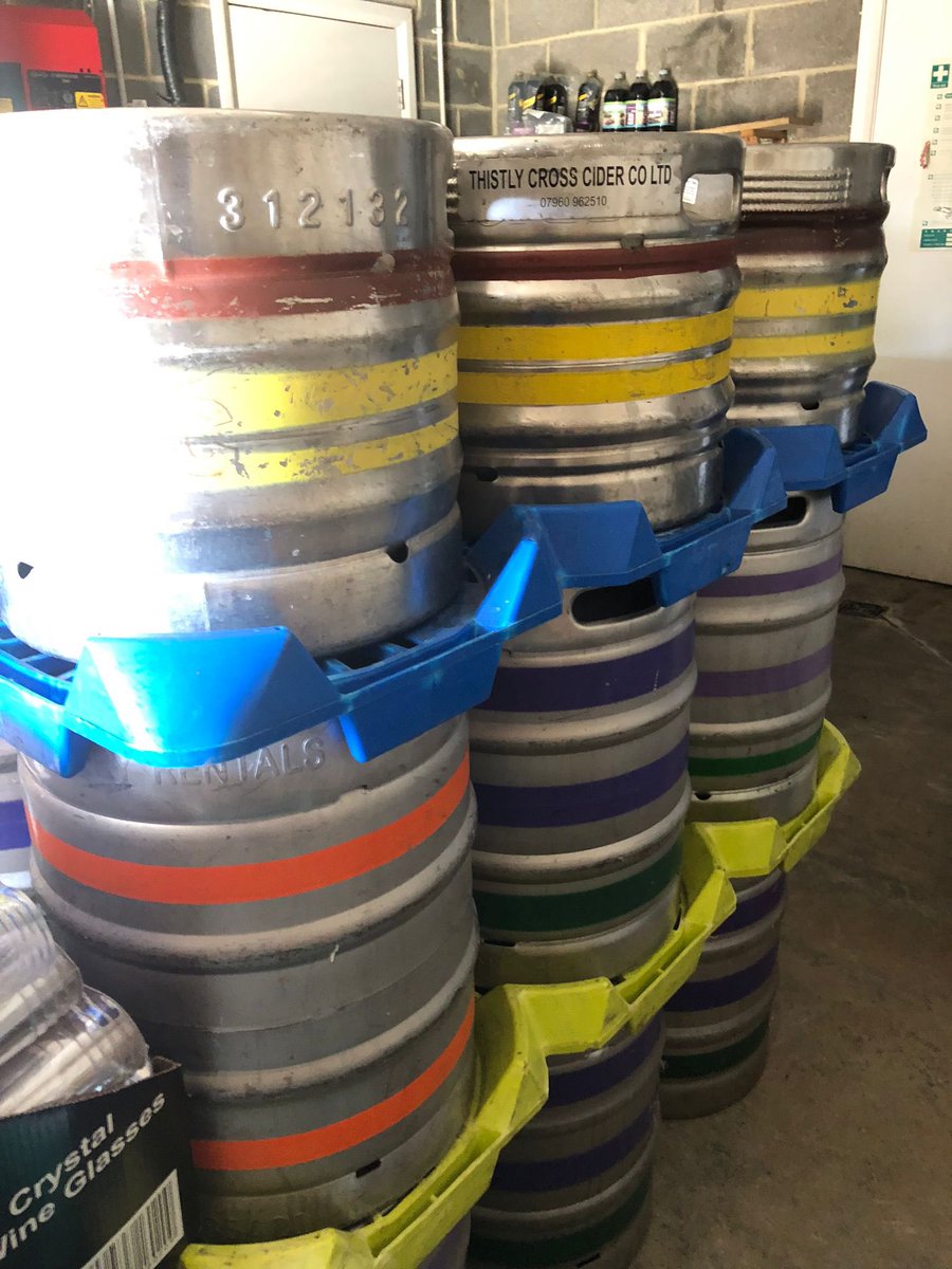 billinghamrufc's tweet photo. Things starting to take shape ahead of the weekend 🥰

RUGBY FEST 2023‼️

Beers 🍻 in cold storage… marquees put up ⛺️ 

Quick update: Card payments can be made on the day 👏

Alternatively buy online at:

https://t.co/z9eYcWpV0G

#OSIOS https://t.co/xGEzvKqO2Y