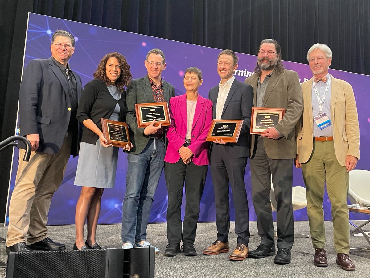 SIIM_Tweets's tweet photo. Congratulations to our newly inducted #COSF Fellows! Thank you all for your significant contributions to the field of imaging informatics and your personal commitment to improving patient care.
@sylviadevlin @shadowdoc @towbinaj @_kodon #SIIM23
https://t.co/3ixTPUmjks https://t.co/IsZRtndn3R