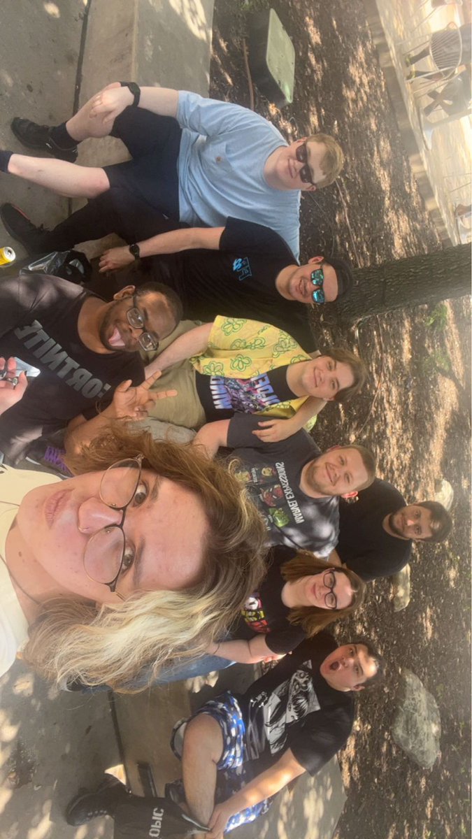 JacobH0131's tweet photo. 2nd trip with the boys in the books!! Glad I finally got to meet the guys that didn’t get to go last year and of course was very happy to see the same faces again with my girlfriend getting to tag along as well.. here’s to next year and whatever town we decide to fuck up next 🥂 https://t.co/sJCumooW4v