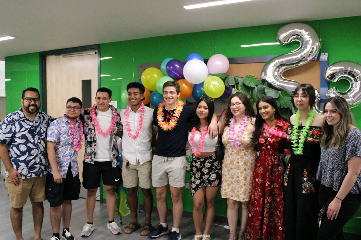 We finished off our year with our traditional end of the year luau! Congratulations to our senior graduates! #TeamSISD