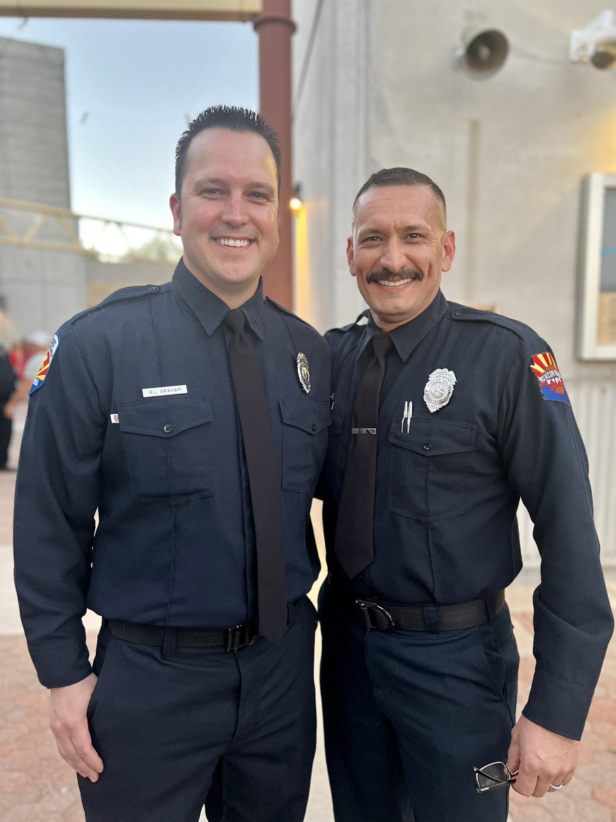 RinconFire's tweet photo. Excited is an understatement! https://t.co/y2r1LrTOBv via @Nextdoor https://t.co/yUfa0fwWHT