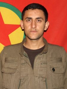 Terör örgütü HPG/PKK, Nisan 2019 ve Ekim 2020'de Irak'ın kuzeyinde etkisiz hale getirilen 3 örgüt yöneticisinin kimliğini açıkladı.
Örgüt, Dilşer Şengali, Tirej Roj ve Botan Kobane kod alı teröristlerin öldüğünü bildirdi.

Terörist Botan Kobane kod adlı Ocalan Bekri, Suriye'nin…