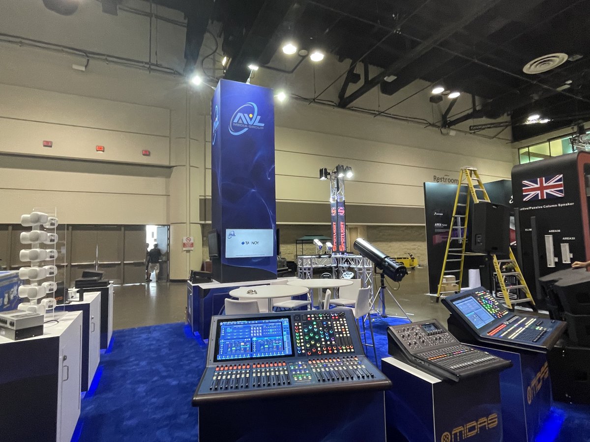 MIDASconsoles's tweet image. Day One at Infocomm 2023📣

We're here until Friday, so stop by Booth #5089 and let's embark on an audio adventure!

#midasconsoles #hd96 #infocomm #infocomm2023 #nothingsoundslikeamidas