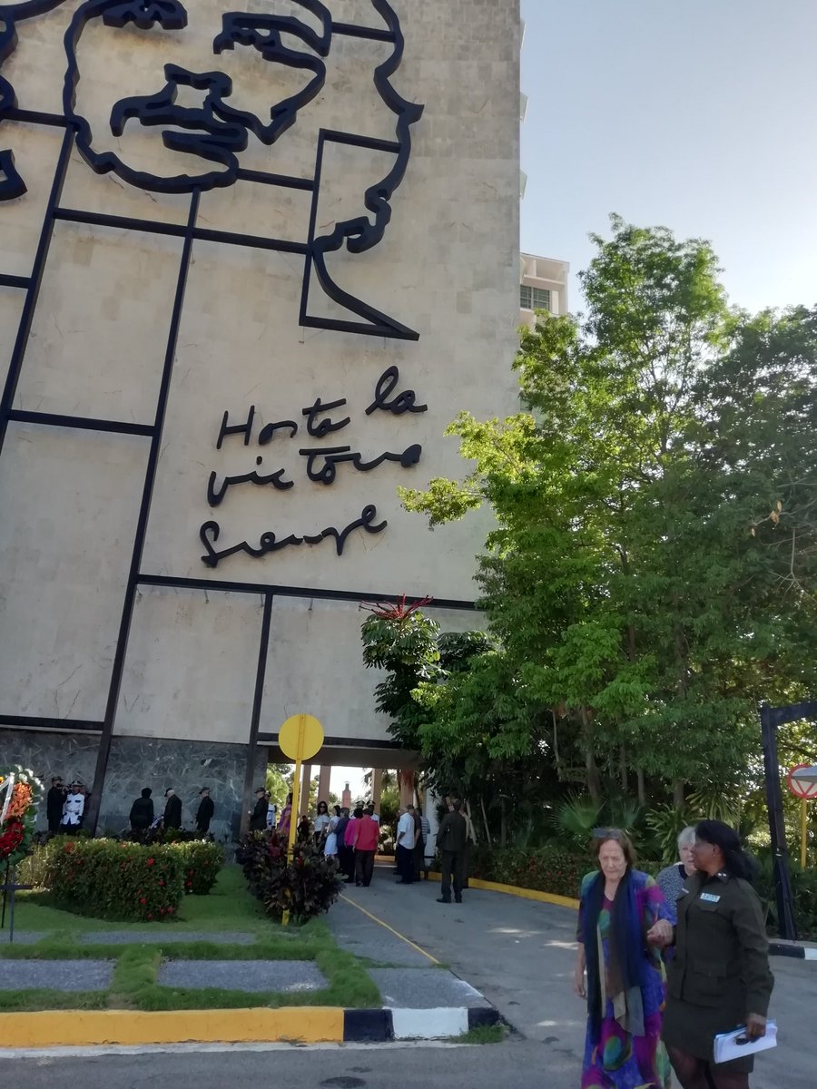 MININT_CUBA tweet media