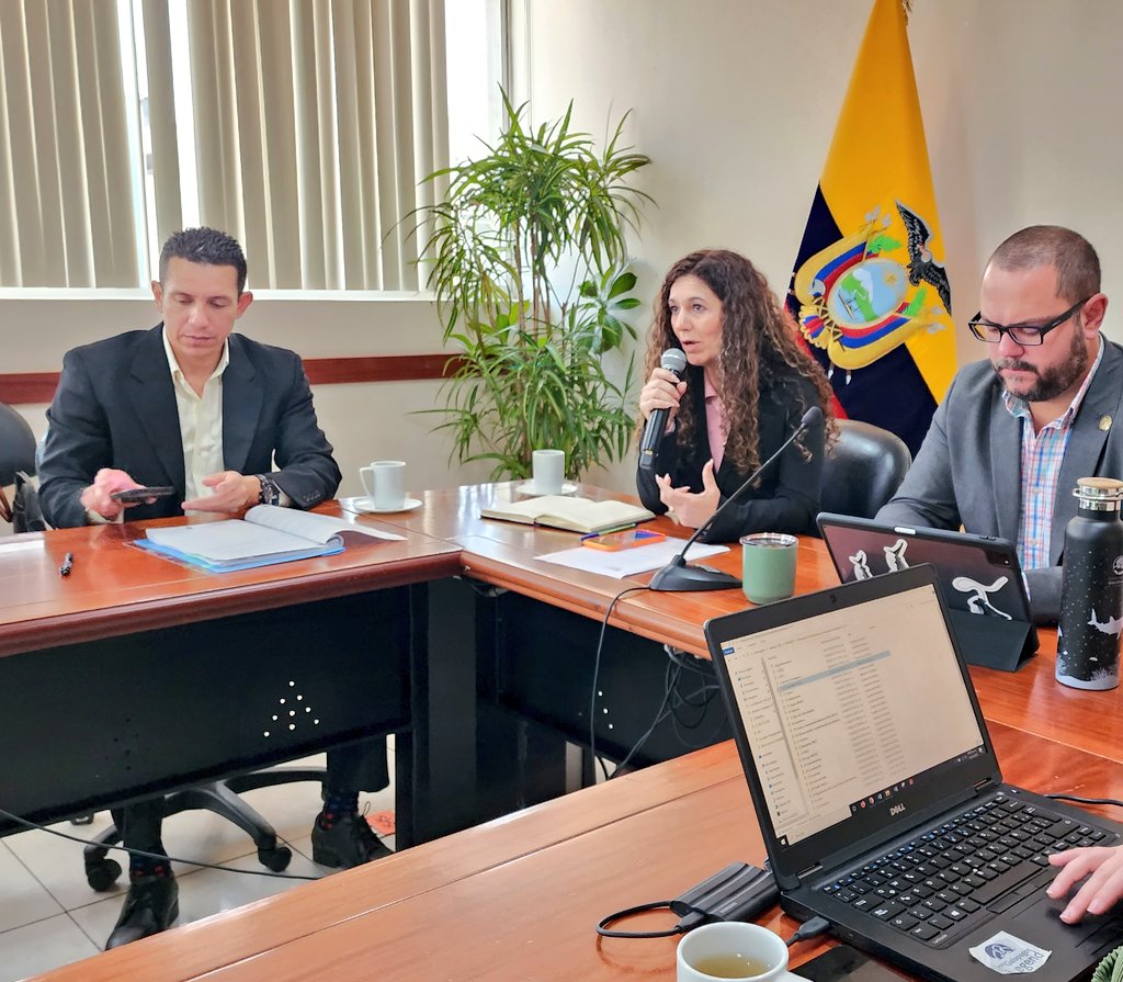 ABG_galapagos's tweet photo. 5.Conocimiento y aprobación de actualización del instrumento que contiene las acciones de vigilancia, control, erradicación y buenas prácticas, de acuerdo a las especies introducidas identificadas por la Dirección de Vigilancia y Calidad para la Bioseguridad de la ABG. https://t.co/OYgWDFLTZf