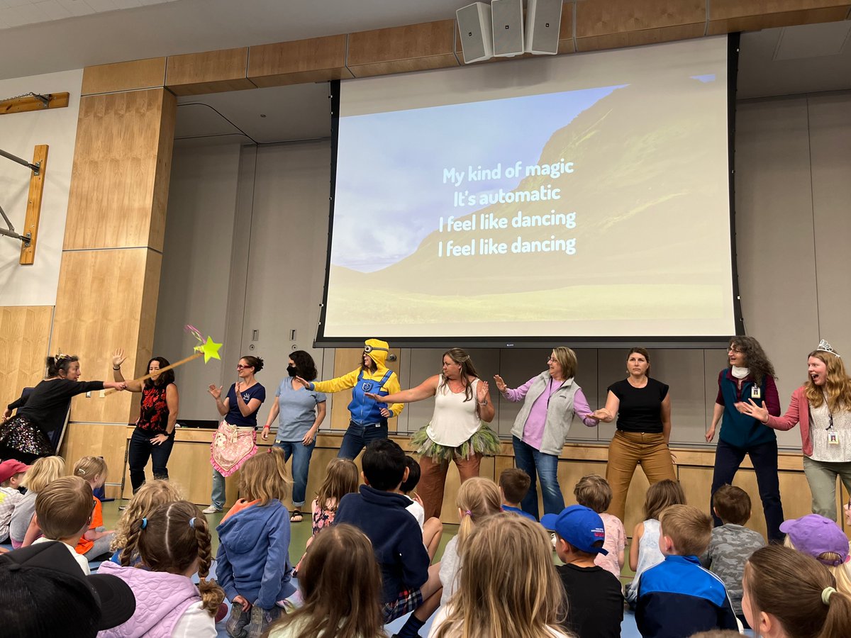 sunpseagles's tweet photo. Our teachers felt like dancing today, feeling so happy and proud of their students for who they are and how they have grown this school year! https://t.co/zbmy65HTx2