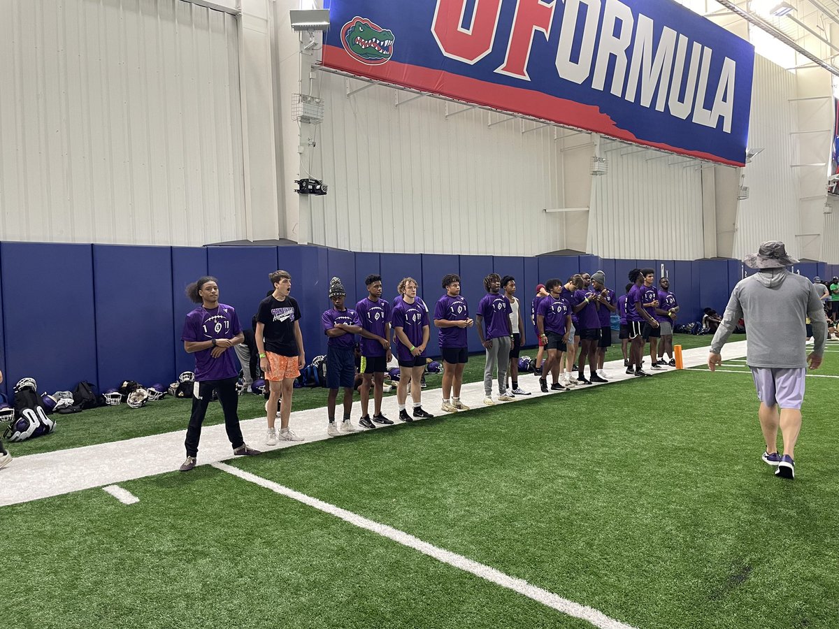 1900Canesville's tweet photo. Spending the day just down the road at @FloridaFootball 7v7 and OL/DL camp #1900blockboys @TisherNicholas @galenmiller_ @CoachScott_GHS @calebyoungjr_2 @justyn_jenkins @5_takeoff @Tony_Perryman11 @DerrickLFord https://t.co/8o5TwGX9g3