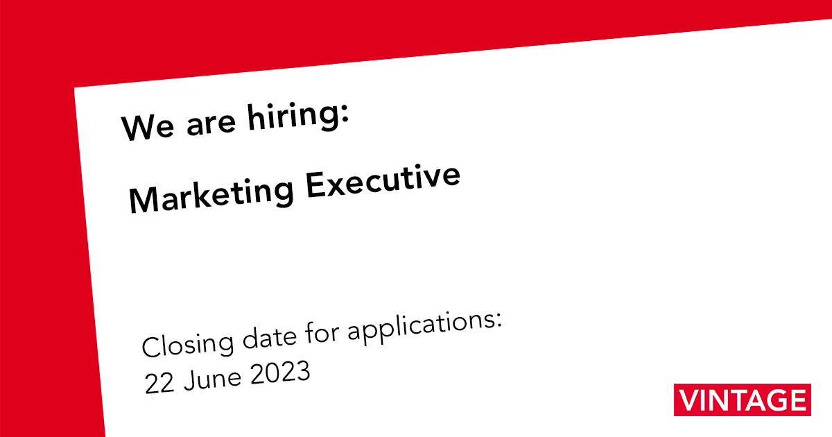 vintagebooks's tweet photo. We're hiring!

We are looking for a creative, organised and curious marketer to join our team to plan promotional campaigns for an exciting range of fiction and non-fiction, with a focus on cookery and lifestyle books

Apply here by 22 June 👇
https://t.co/KqdxK68Ui7 https://t.co/CiKsy1QXP8