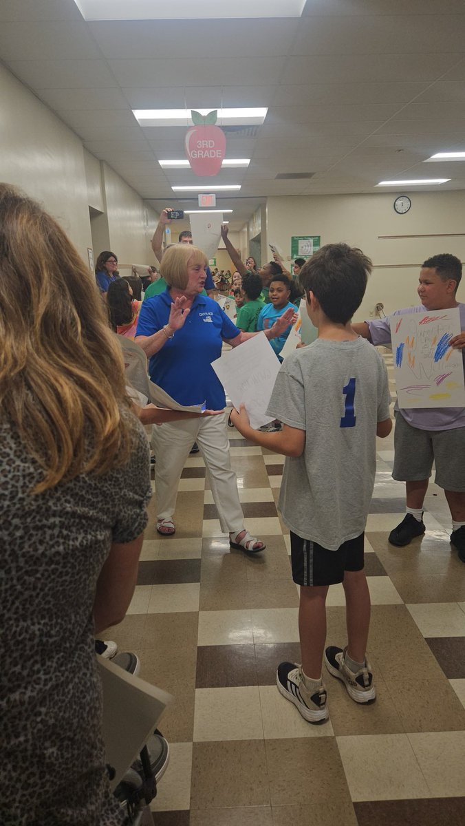 BethSorgini's tweet photo. So much love for our secretary Cheryl Vilsmeier  who is retiring after 24 years @GNElementary. She will always be a Gator and we all miss her gentle and kind spirit. https://t.co/FhUc7dupMU