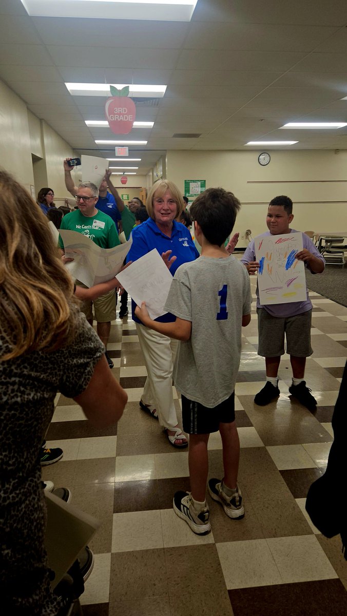 BethSorgini's tweet photo. So much love for our secretary Cheryl Vilsmeier  who is retiring after 24 years @GNElementary. She will always be a Gator and we all miss her gentle and kind spirit. https://t.co/FhUc7dupMU