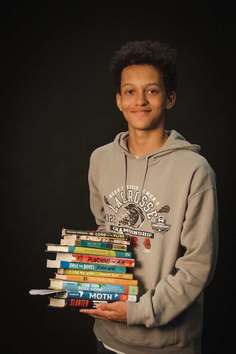 EHSCTElibrary's tweet photo. We collaborated with Ms. Sullivan's English class and took photos of her students' reads to review for finals! Here are some of Jacks's reads from this year!

@ehs_vt @essexwestford @katherinesulli14 https://t.co/d6HWA31NgB