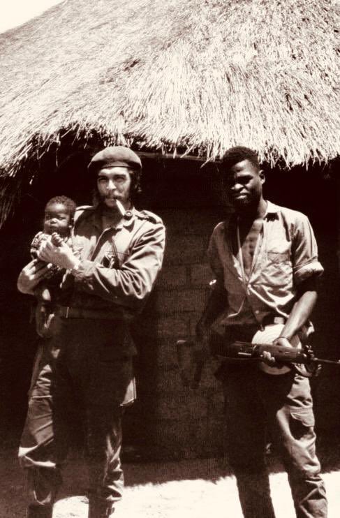 ale_rusconi's tweet photo. #14JUN a 95 años de su natalicio recordamos al querido Comandante y líder revolucionario Ernesto Che Guevara, su legado y la vigencia de sus ideas #CheVive https://t.co/BWEJFeVmR2