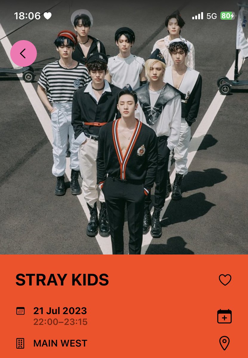 Stray kids are gonna be performing from 10 pm to 11:15 pm at Lolla Paris!