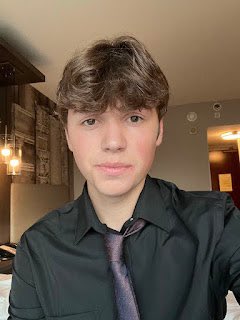 Good luck to Saathvik from <a href="/HickmanHS/">Hickman High School</a> and Andrew from <a href="/RBHSdebate/">Rock Bridge Speech & Debate</a> in their Top 30 rounds of USX at <a href="/speechanddebate/">National Speech & Debate Association</a> #Nats23!

<a href="/CpSdb8/">CPS Speech & Debate</a>