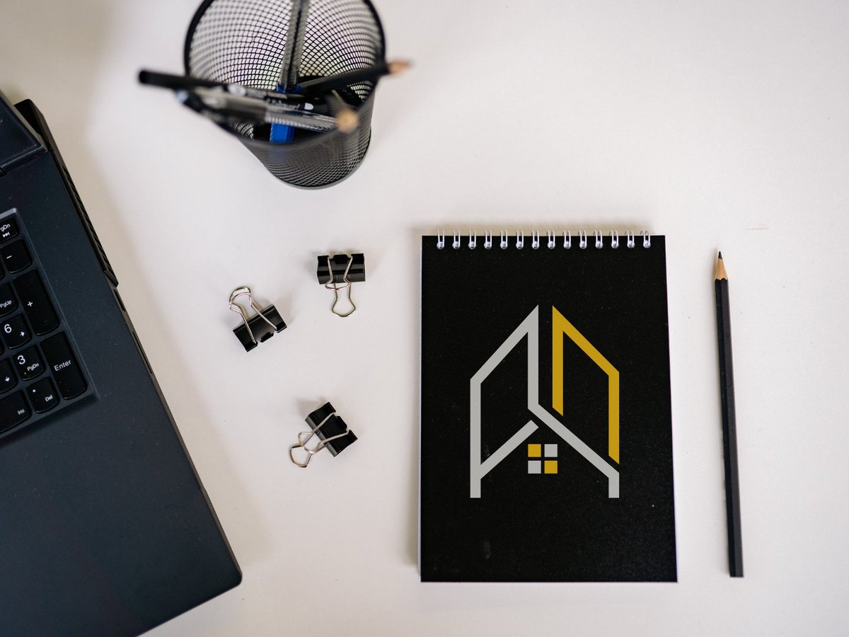 Are your employees in need of some extra stationary? 📄✍ Don't just give them an old legal pad, get some notebooks with your logo on the front and show your company pride! 👍

📍 212 W North Ave, Lombard, IL

#CustomPrinting #Business #PromotionalMaterial #OfficeSupplies