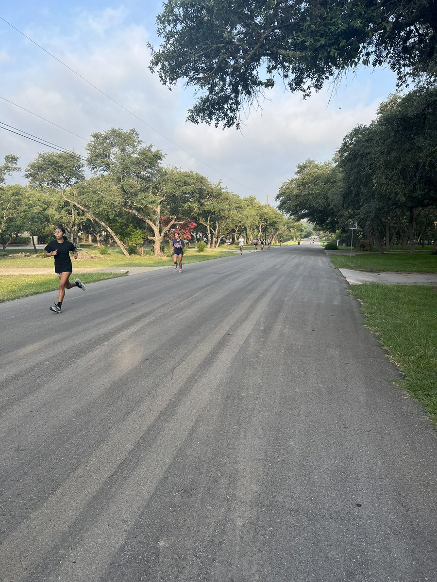 Coach Brimmer tweet media