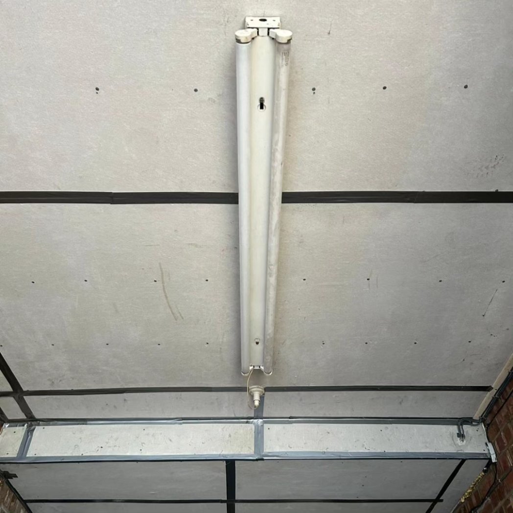 NfinnertyElec's tweet image. New LED batten light installed for our customer. 

Contact Nfinnerty Electrical to have your lights upgraded. 

#LEDbattenlight #electrician