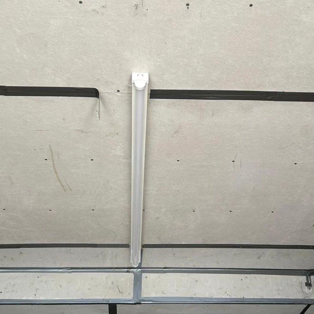 NfinnertyElec's tweet image. New LED batten light installed for our customer. 

Contact Nfinnerty Electrical to have your lights upgraded. 

#LEDbattenlight #electrician