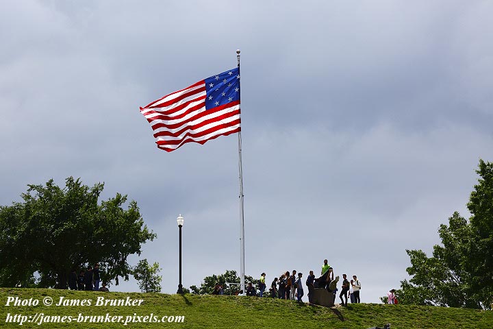 jamesbrunker's tweet photo. A few shots featuring the Stars and Stripes for #FlagDay, these and more available as #prints and gifts in my #flags gallery here: https://t.co/gbaXV3jAGP
#AYearForArt #BuyIntoArt #FindArtThisSummer #FlagDayJune14 #FlagDay2023 #AmericanFlag #Baltimore #FlagWeek https://t.co/67IubMfphQ