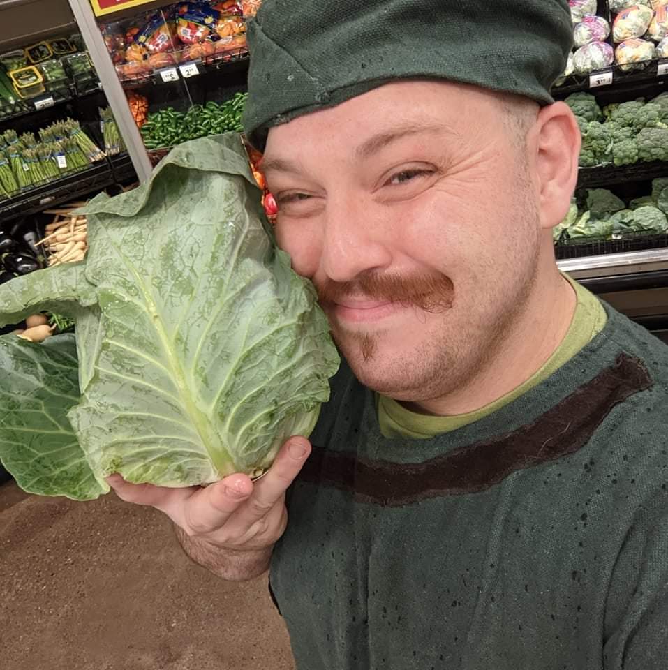 FifthOfDaybreak's tweet photo. My cabbage! https://t.co/4mCB3UhZHW