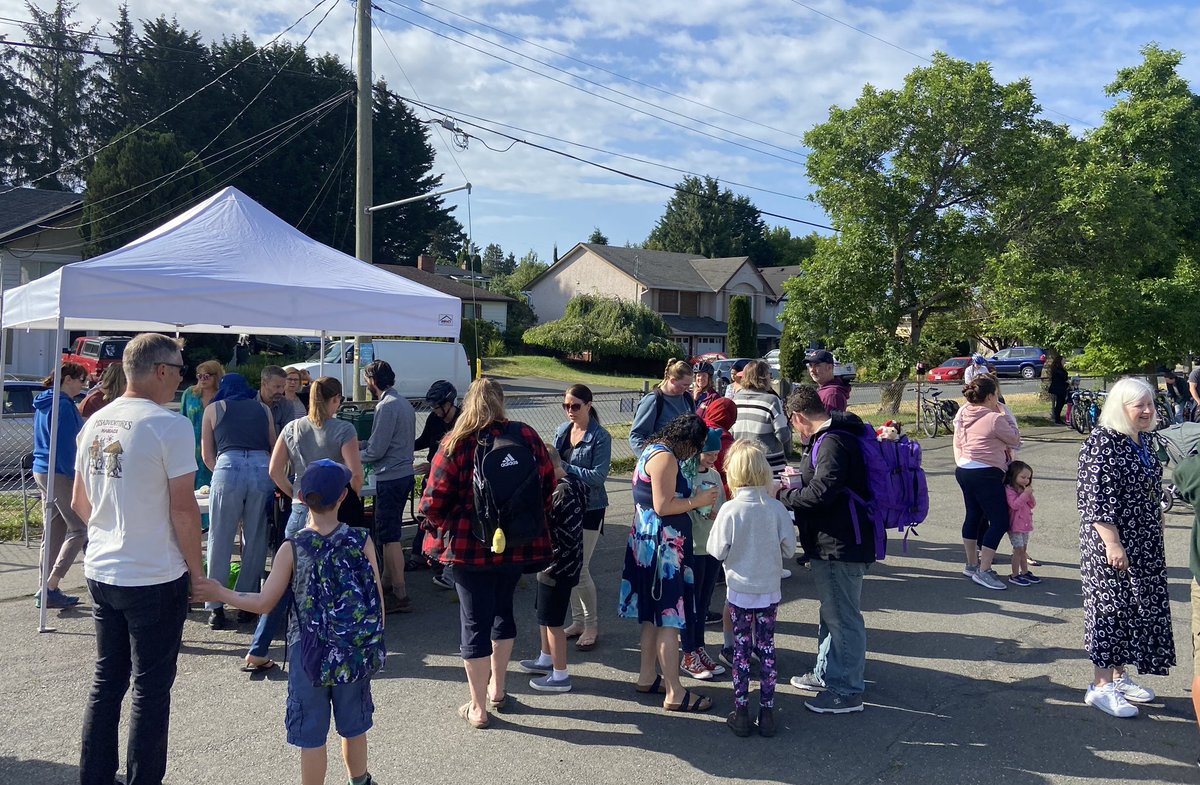 This morning we celebrate  our parents at our annual Parent Appreciation Coffee &amp; Cookies event! Thank you for your unwavering support and dedication! 💜 <a href="/sd61schools/">Greater Victoria School District</a>