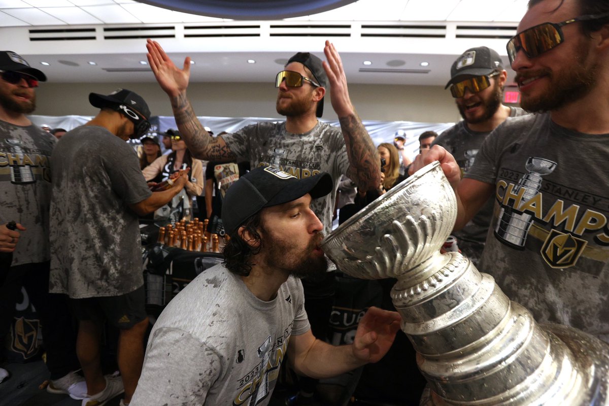 GoldenKnights tweet picture