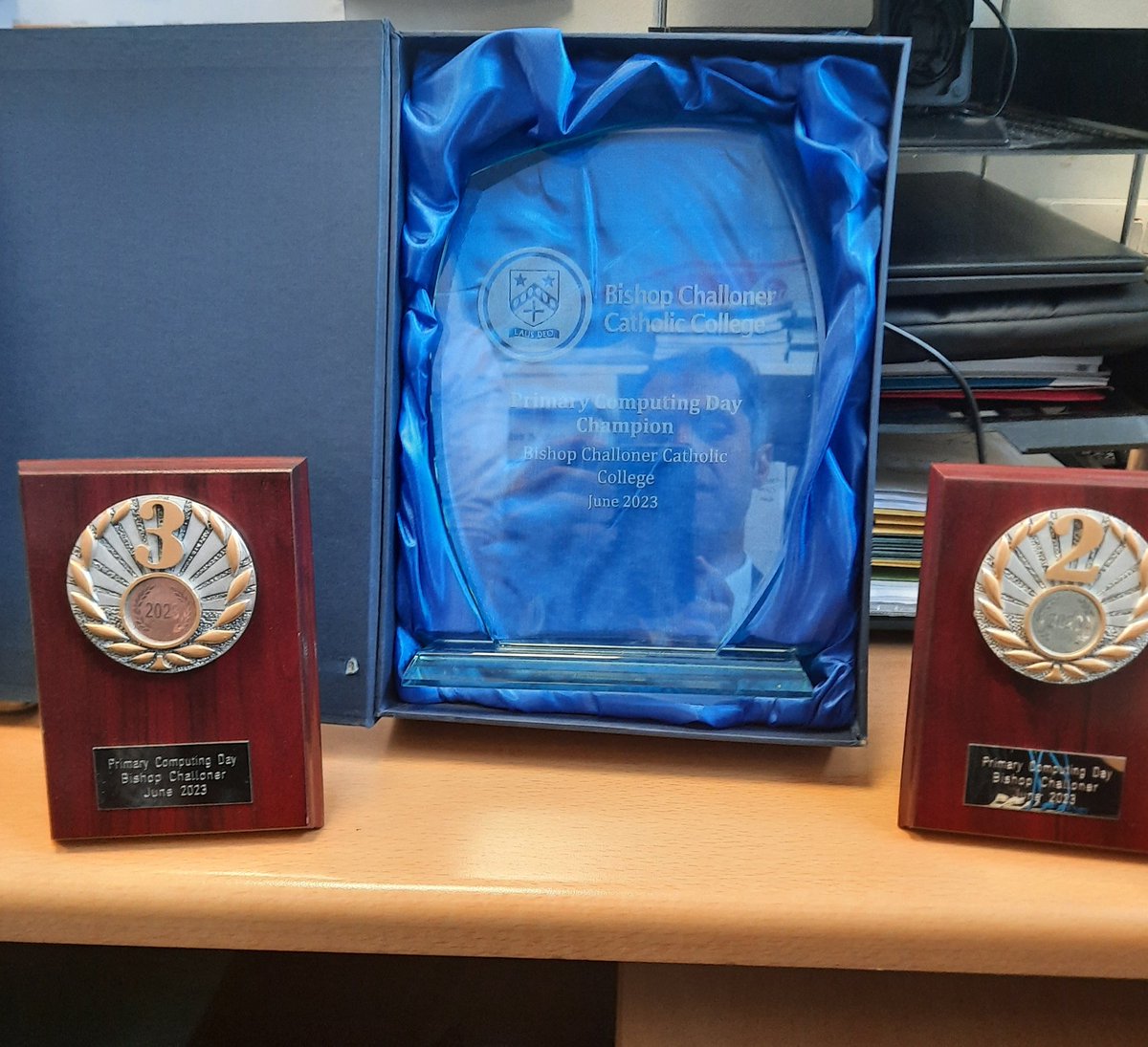 BishopChalComp's tweet photo. ๐ข We can't contain our enthusiasm as we welcome 12 primary schools and to join us for this year's #PrimaryComputingDay! ๐ Get ready for a day filled with tech-savvy fun and learning. Here's a sneak peek of the fantastic trophies up for grabs! ๐ #BCComputing @BishopChalloner https://t.co/8mO3mqCEDo