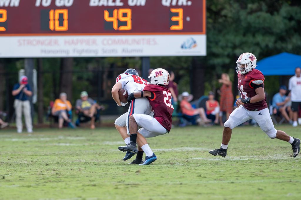 AdamBlaylock7's tweet photo. After a great visit I am extremely blessed to announce that i have received an offer from Maryville College! @QBCoachFox  @CoachOyarzun @JeffMinerTN @CSmithScout @HVA_Football @jpace16 https://t.co/xcmBPueJp3
